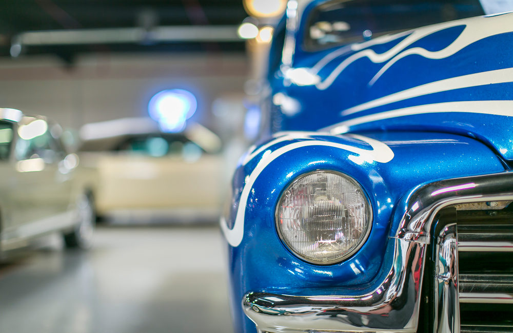 Essential Tips for Shipping Your Car to a Different State Vintage car front with chrome trim and sporty theme